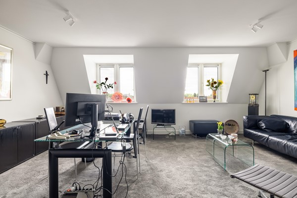 Medium property photo - Leidsestraatweg 71, 3443 BR Woerden